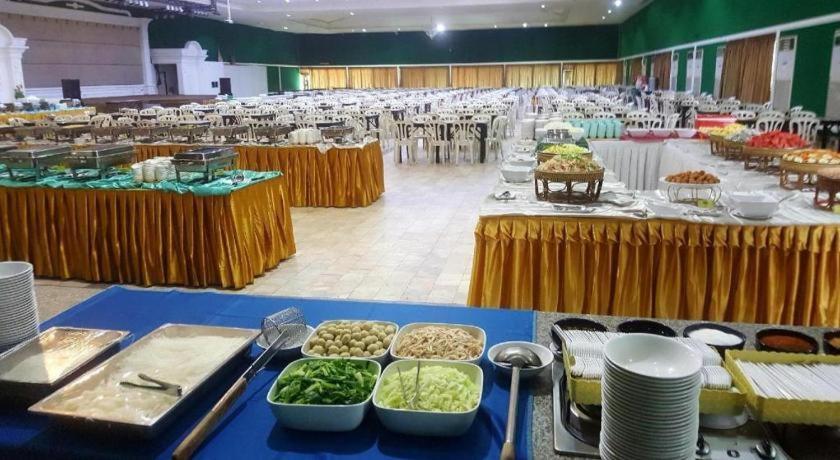 The Pine Resort Pathum Thani Eksteriør billede